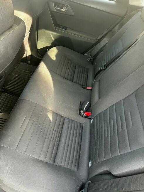 Toyota Auris hybrid Kombi 2015r LPG