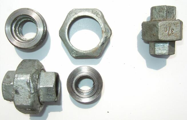 ŚRUBUNEK OCYNKOWANY 1/2 Cala 15 OCYNK GW / GW DWUZŁĄCZKA