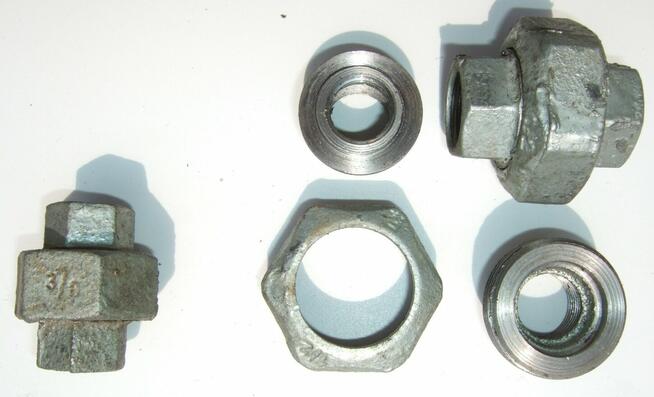 ŚRUBUNEK OCYNKOWANY 1/2 Cala 15 OCYNK GW / GW DWUZŁĄCZKA