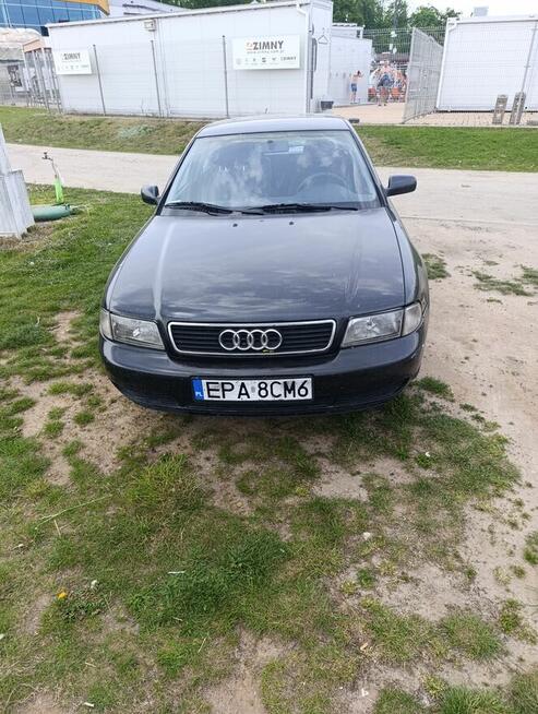 Audi A4 98 rok benzyna gaz + hak