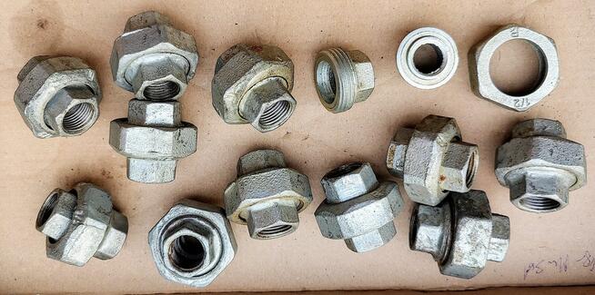 ŚRUBUNEK OCYNKOWANY 1/2 Cala 15 OCYNK GW / GW DWUZŁĄCZKA