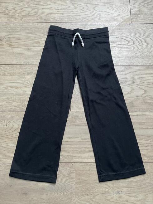 Likwidacja sklepu getry odzież dziecięca spodnie body