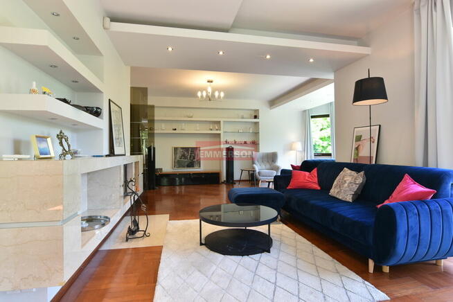 Libertów 7 pokoi 2 garaże sauna klimatyzacja