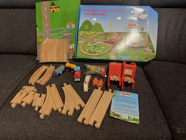 Kolejka drewniana nowa