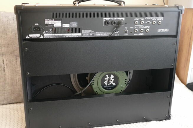 Witam!!! Sprzedam wzmacniacz gitarowy BOSS KATANA 100W MK2 A