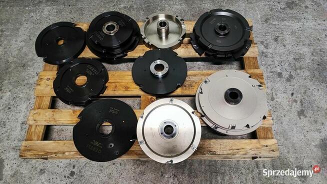 Frezy do okien i drzwi drewnianych