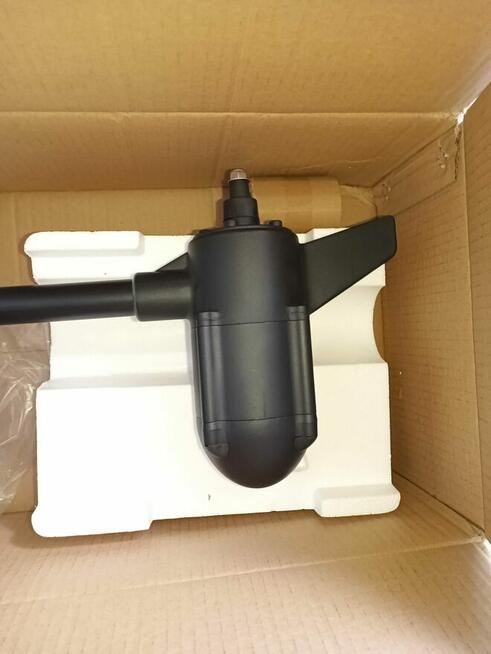 Łódka kabinowa wedkarska