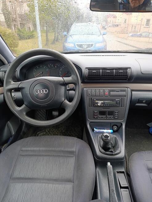 Audi A4 98 rok benzyna gaz + hak