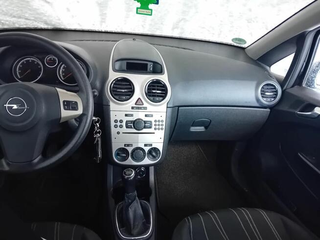 Opel Corsa D 1 2 benzyna długie opłaty bez korozji