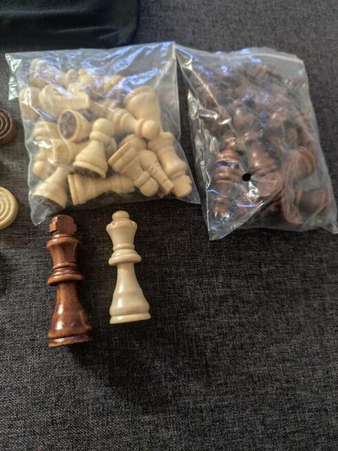 Szachy warcaby drewniane kąplet