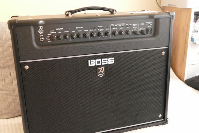Witam!!! Sprzedam wzmacniacz gitarowy BOSS KATANA 100W MK2 A
