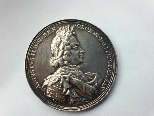 Medal koronacyjny August II Mocny, srebrny, koronacja Kraków