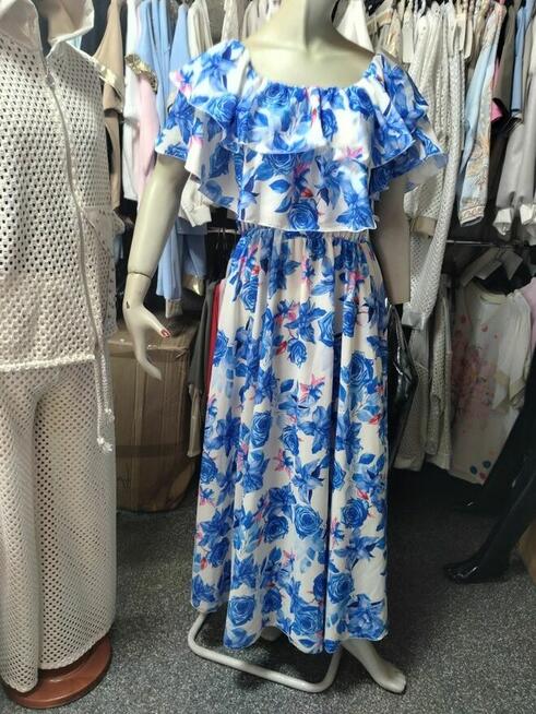 Hit! Sukienka hiszpanka w kwiaty