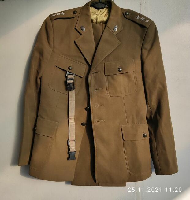 Wyprzedaż odzieży różnej, oraz różnych innych...