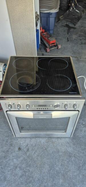 Sprzedam piec Ariston używany