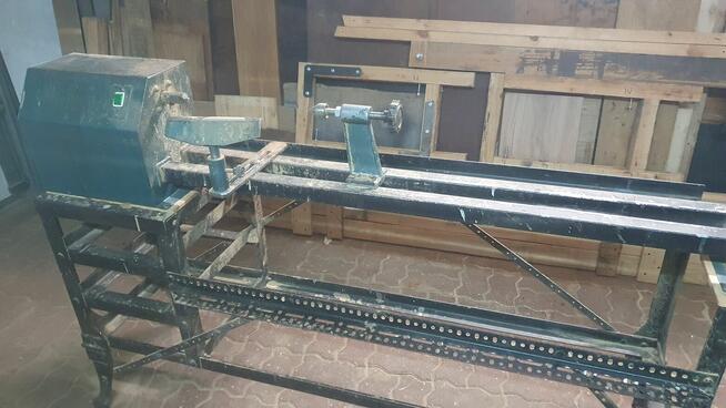 Tokarka do drewna z podsawą