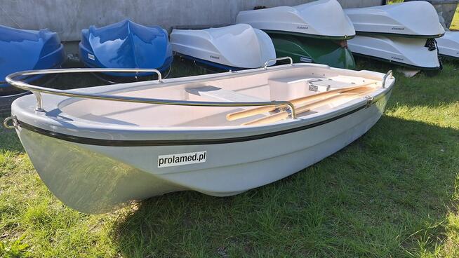 Na ryby, łódka turystyczna , wiosłowa,