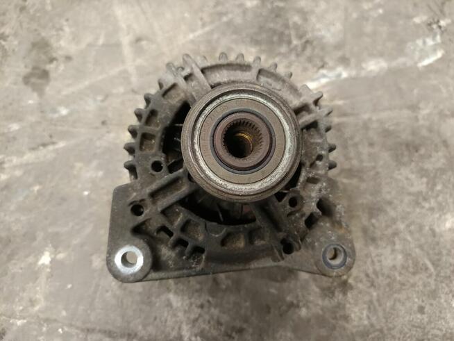Alternator renault 1.5 dci 8200660033-A 0124425071.
