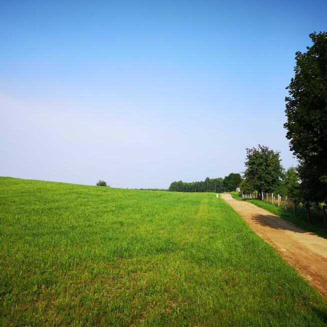 Działki budowlane w Kretowinach nad jeziorem Narie.
