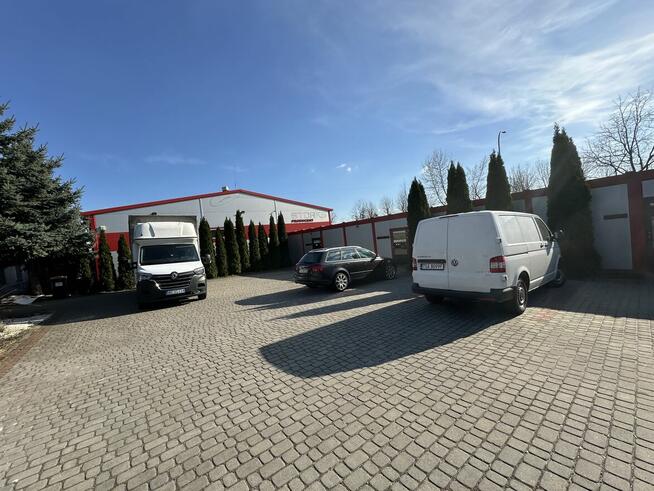 HALA 320M2 PLUS 700M2 BIURA I INNE W STREFIE MOCHÓW