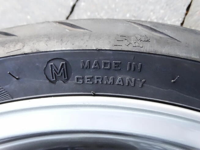 Koło przednie 17 x 3.50 Triumph