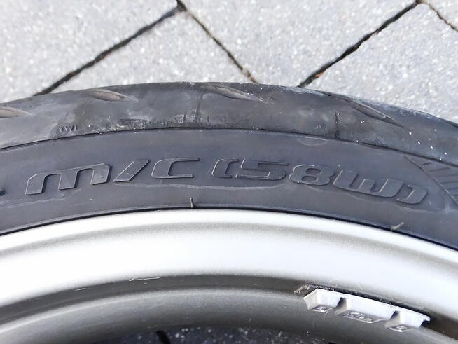 Koło przednie 17 x 3.50 Triumph