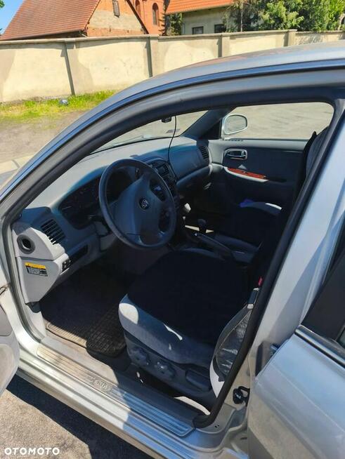 Kia Magentis 2.0 Silver