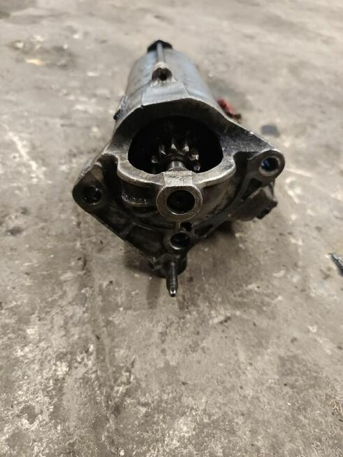 Rozrusznik renault 1.9 dci.