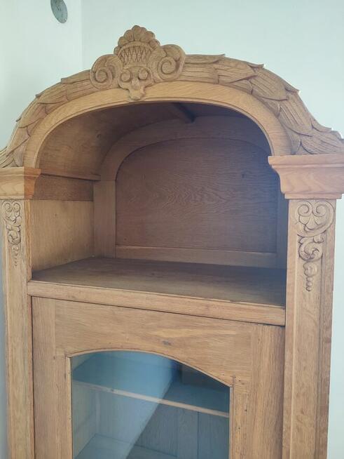 Dębowa witryna z Danii