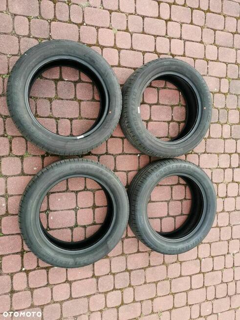 4 szt nowe Goodyear EfficientGrip Performance 205/55 R17 91V