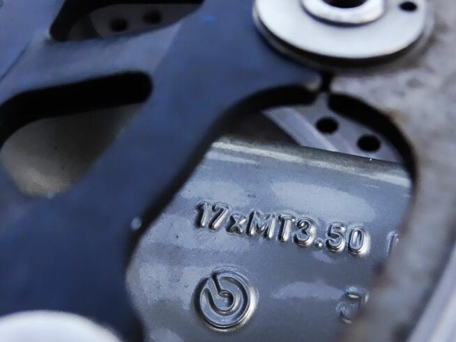 Koło przednie 17 x 3.50 Triumph