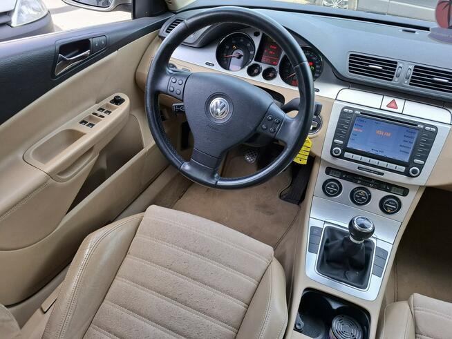 Volkswagen Passat Zarejestrowany i ubezpieczony w PL. Bogata Wersja. Serwisowany.