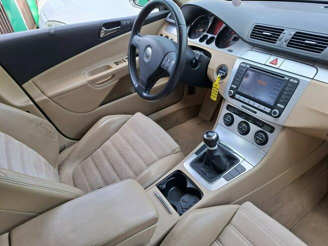 Volkswagen Passat Zarejestrowany i ubezpieczony w PL. Bogata Wersja. Serwisowany.