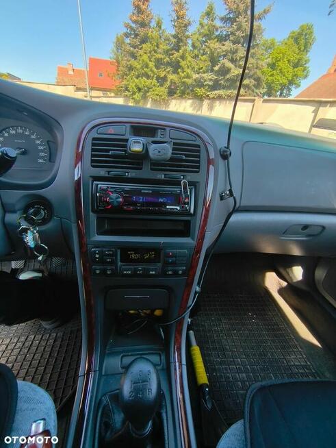 Kia Magentis 2.0 Silver