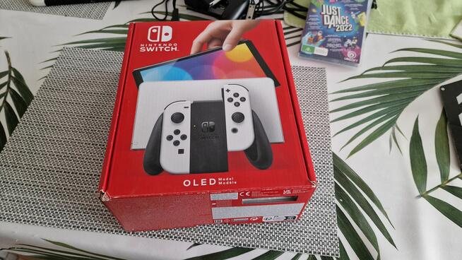 Konsola Nintendo Switch Oled- duży zestaw