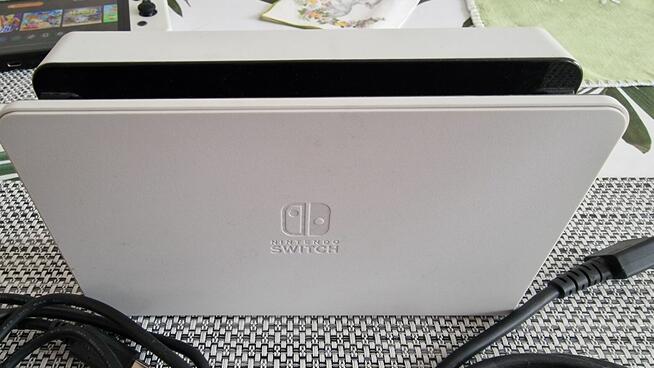 Konsola Nintendo Switch Oled- duży zestaw