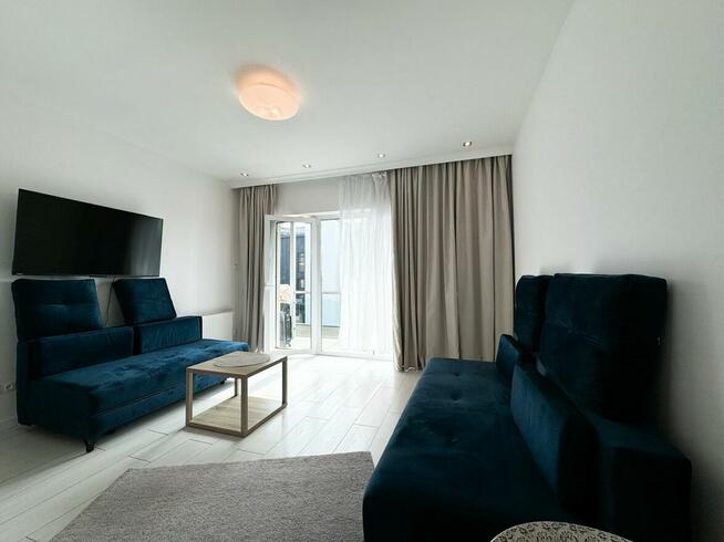 Wynajmę kawalerkę w apartamentowcu