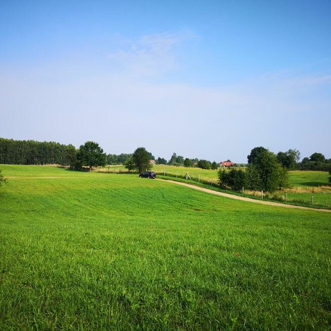 Działki budowlane w Kretowinach nad jeziorem Narie.