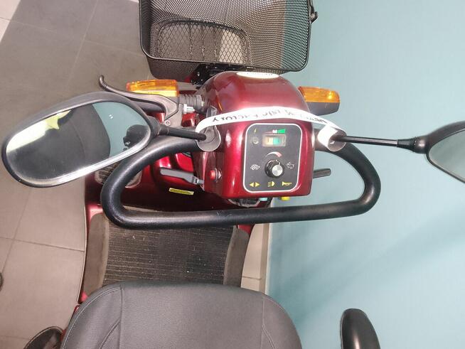 Elektryczny skuter inwalidzki