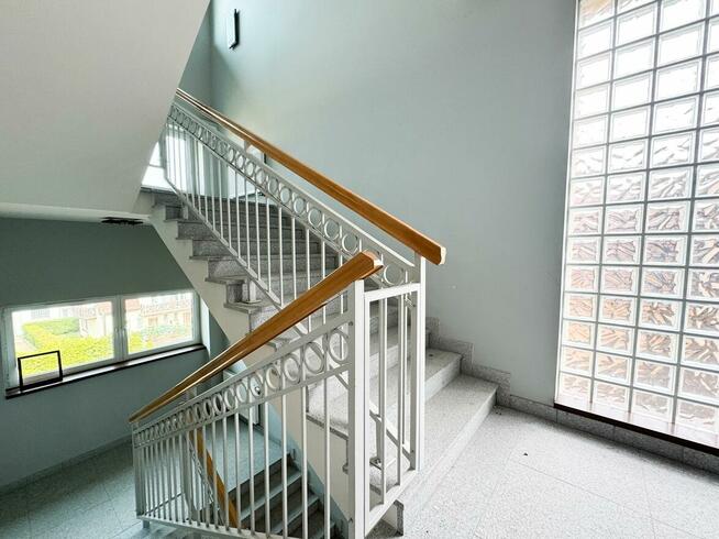 Wynajmę kawalerkę w apartamentowcu