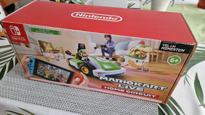 Konsola Nintendo Switch Oled- duży zestaw