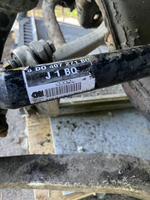 Vw Passat 1.9 TDi kombi na poszczególne czesci