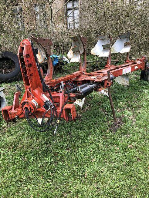 Pług obrotowy 4 skibowy Gregoire Besson