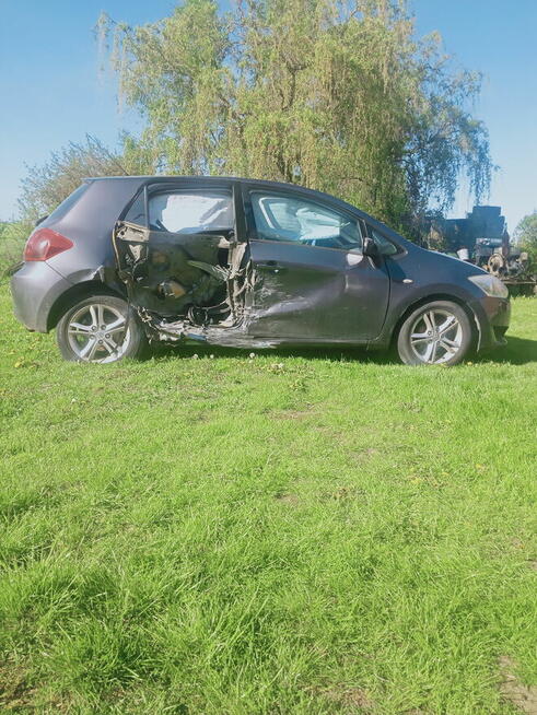 toyota auris 1.4 diesel 90