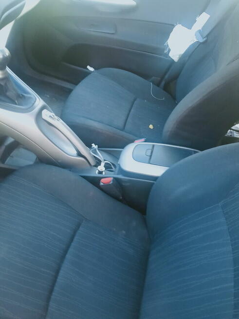 toyota auris 1.4 diesel 90