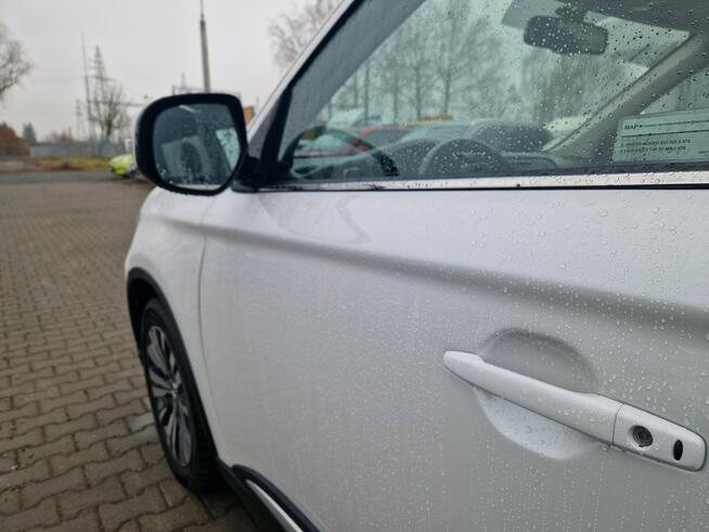 Mitsubishi Outlander Led*Szyber*Key-Less*7os*Czuj.MartwPola*BiałaPerła*Kamery360*Gwarancja!
