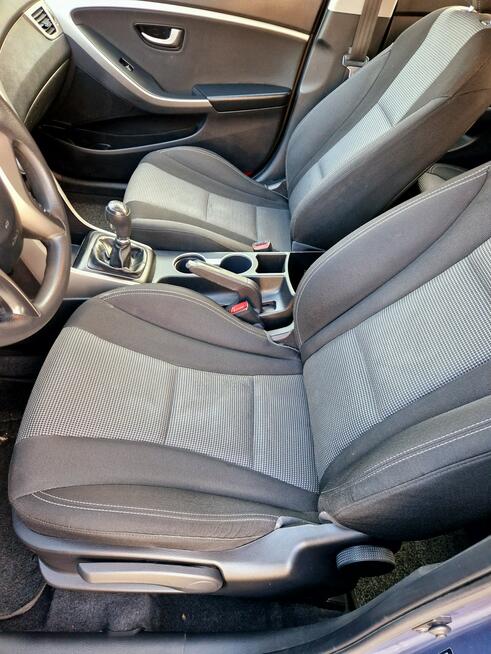 Hyundai i30 Serwis ASO. Światła Ledowe do jazdy dziennej