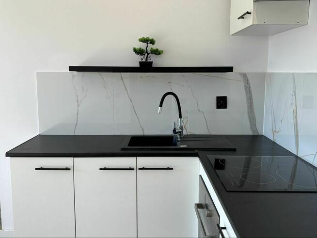 Bardzo ładne 2 pokoje po remoncie, Górczyn/Manhatan blok 2011