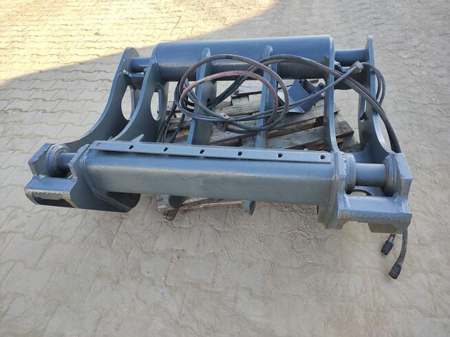 Szybkozłącze hydrauliczne do ładowarki volvo 180