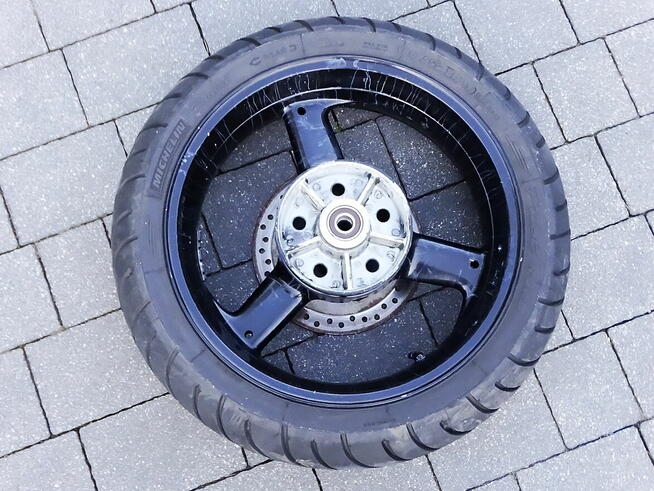 Koło przód TRIUMPH 17x3.50 felga + opona